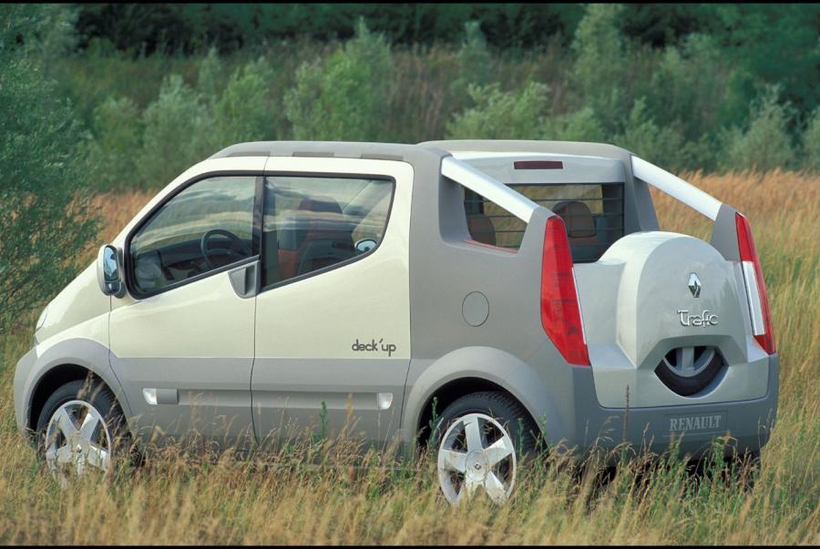  Renault Trafic Deck Up Concept 2004 года  (фото 27 из 56)